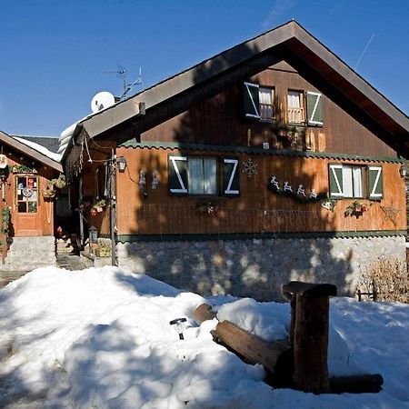 Niu Dels Falcons Bed and Breakfast La Molina  Eksteriør billede