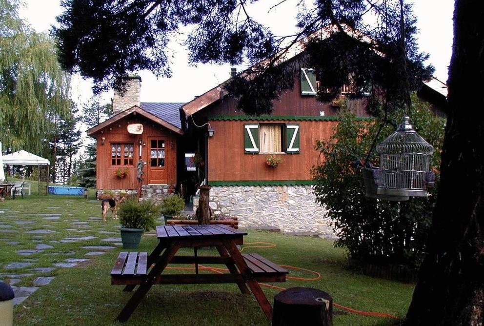 Niu Dels Falcons Bed and Breakfast La Molina  Eksteriør billede