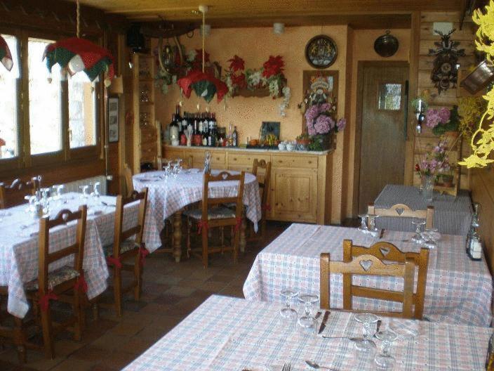 Niu Dels Falcons Bed and Breakfast La Molina  Eksteriør billede
